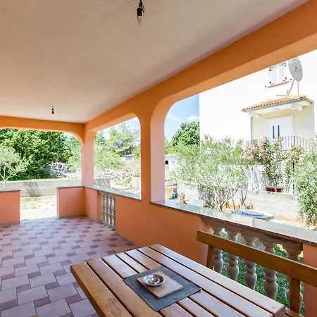 Justinic Apartment Silo (Krk)